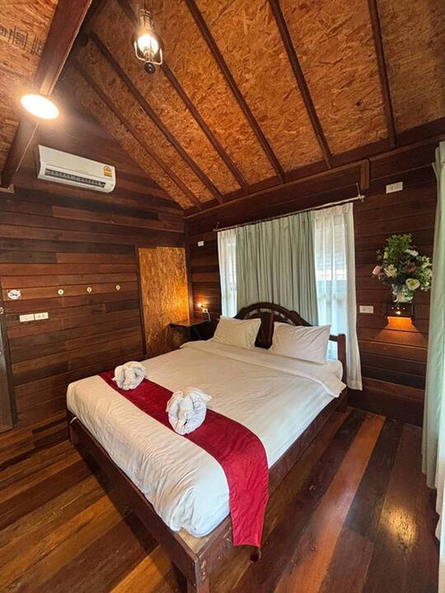 Boutique Village Hotel Ao Nang Exterior photo