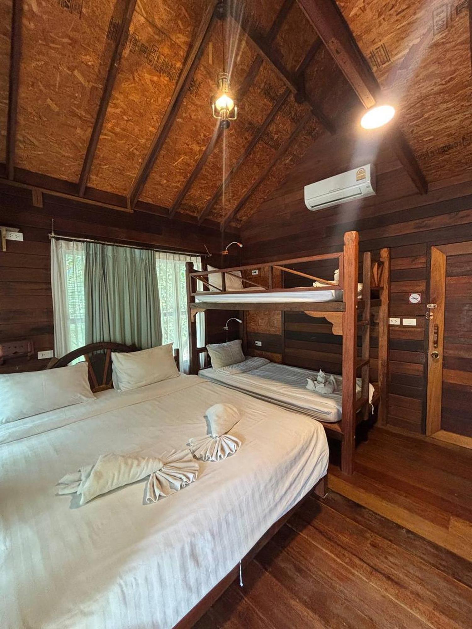 Boutique Village Hotel Ao Nang Exterior photo