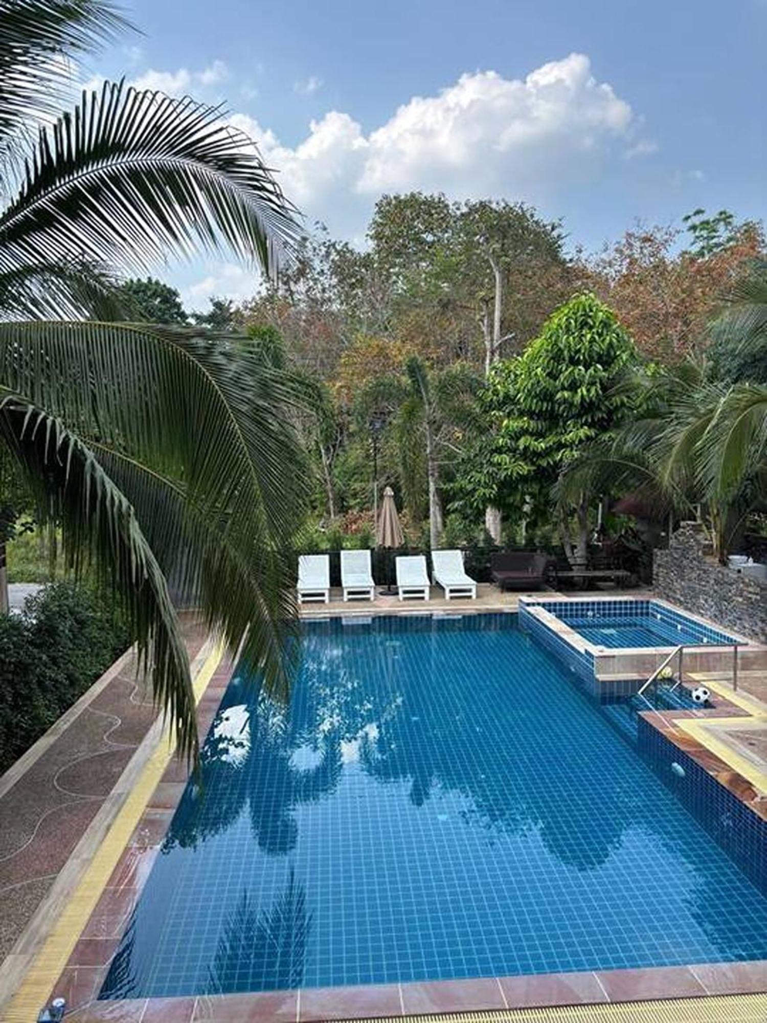 Boutique Village Hotel Ao Nang Exterior photo